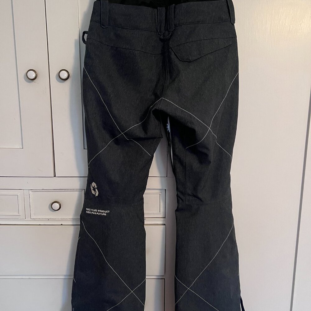 Picture Organic Demin/Chambray Colored Snowpants - Picture 6 of 9